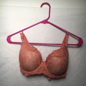 Victoria’s Secret Dream Angels peach bra